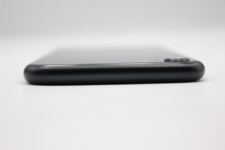 ���� iPhoneSE ��3���� 64GB SIM�ե꡼ �ߥåɥʥ��� A���