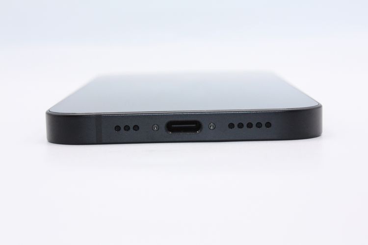 �������ò� �Хåƥ꡼�����ɹ�(100%) iPhone16e 128GB �֥�å� B���