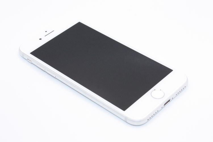 iPhone7 32GB SIMåѤ С A