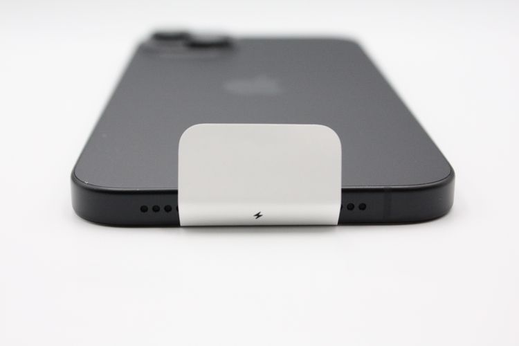 ����Ʊ���� �Хåƥ꡼�����ɹ�(100��) iPhone15Plus 128GB