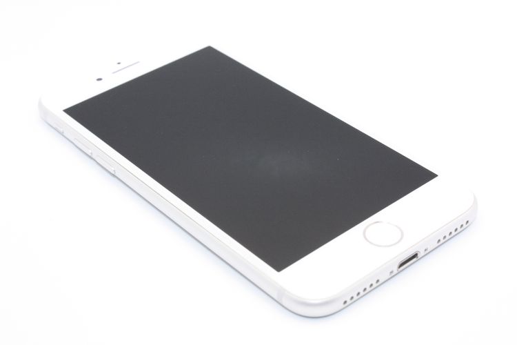 ����iPhone8 64GB SIM���å�����Ѥ� ����С�