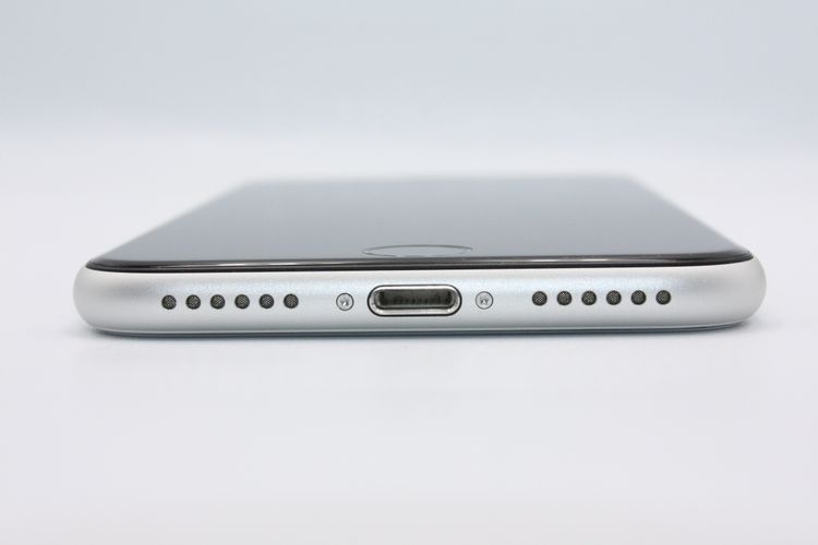 iPhoneSE ��2���� 64GB �ۥ磻�� SIM�ե꡼ C���