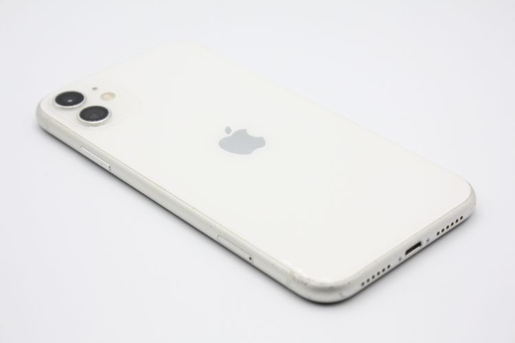 �������ò� iPhone11 64GB SIM���å�����Ѥ� �ۥ磻�� �������