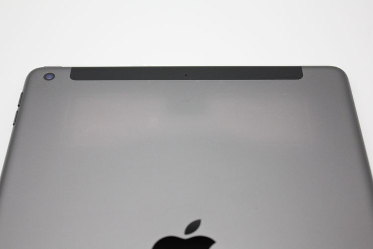 ���� iPad ��9���� 64GB Wi-Fi + Cellular��ǥ� ���ڡ������쥤 A���
