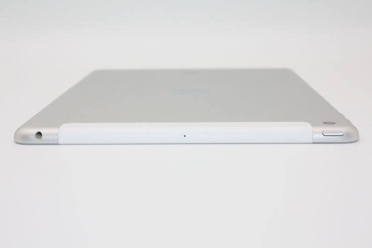 iPad ��5���� Wi-Fi+Cellular��ǥ� 32GB SIM���å�����Ѥ� B���