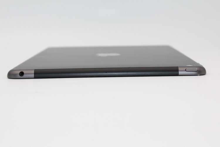 iPad ��8���� 32GB Wi-Fi+Cellular��ǥ� ���ڡ������쥤 C���