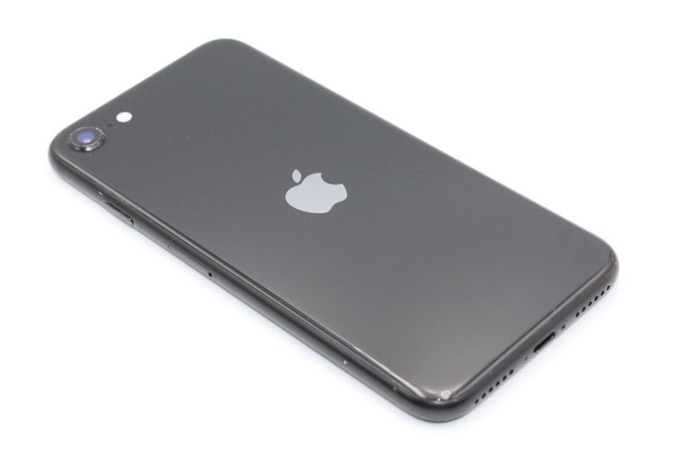 �������ò� iPhoneSE ��2���� 64GB �֥�å� SIM���å�����Ѥ� C���