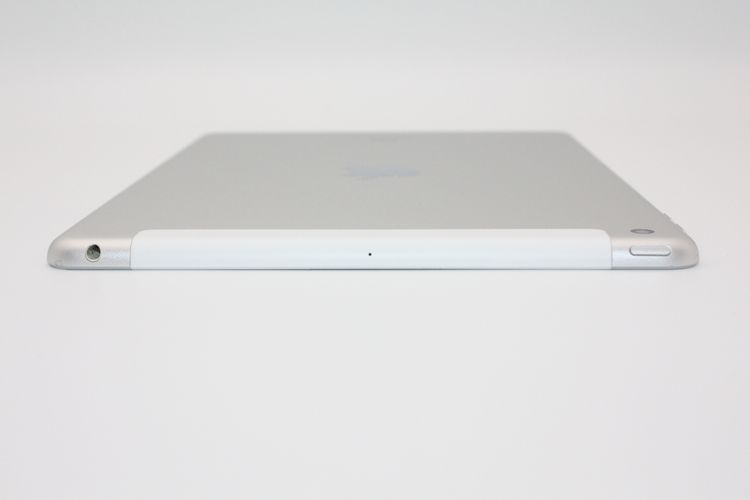�ò� iPad ��6���� 32GB Wi-Fi+Cellular��ǥ� Silver C���