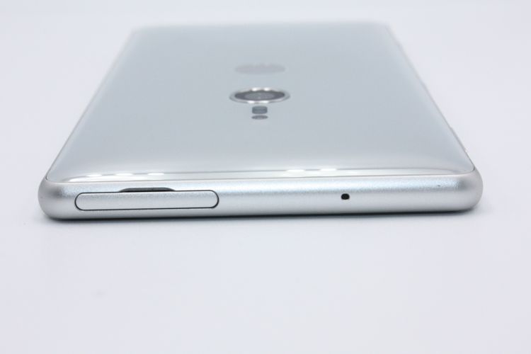 Xperia XZ2 SOV37 ꥭåɥС SIMåѤ C