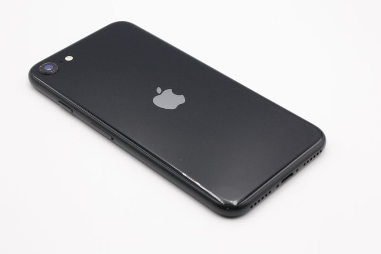 iPhoneSE ��3���� 64GB SIM�ե꡼ �ߥåɥʥ��� C���