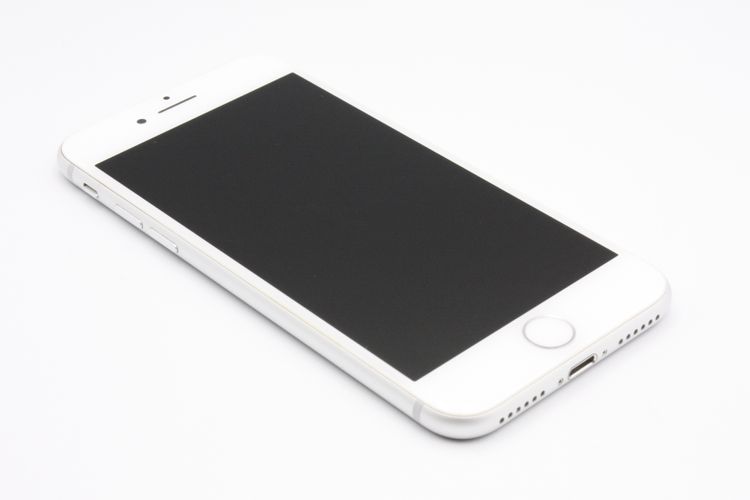 iPhone8 64GB SIM���å�����Ѥ� ����С� C���