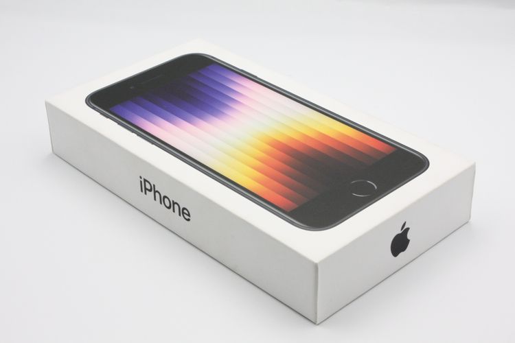 iPhoneSE ��3���� 64GB SIM�ե꡼ �ߥåɥʥ��� C���