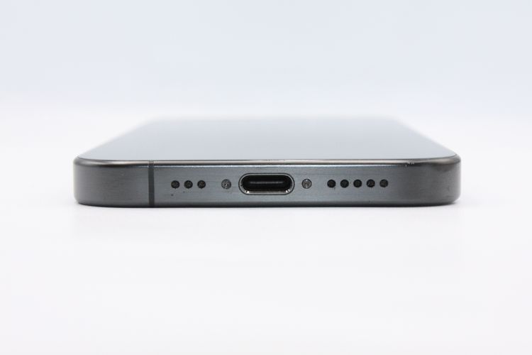 iPhone15Pro 256GB SIM�ե꡼ �֥�å������˥��� B���