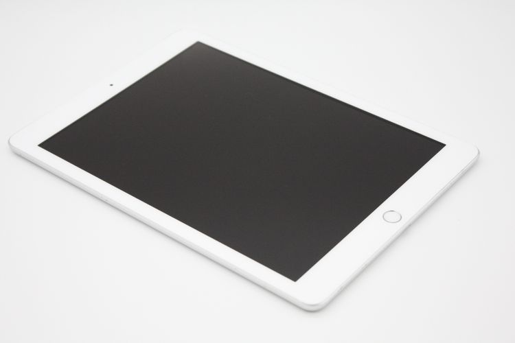 �������ò� iPad ��6���� 32GB Wi-Fi+Cellular��ǥ� Silver B���