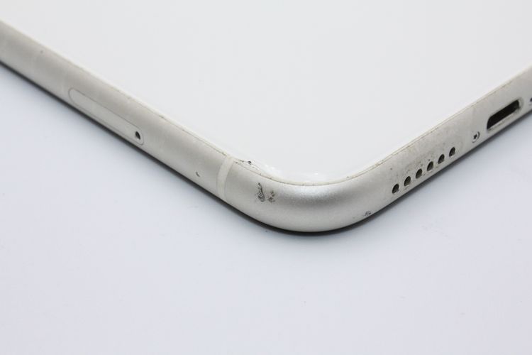 �������ò� iPhone11 64GB SIM���å�����Ѥ� �ۥ磻�� �������