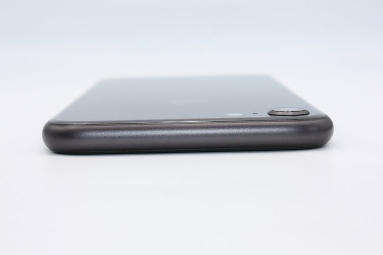 �������ò� iPhone8 64GB SIM���å�����Ѥ� ���ڡ������쥤 C���