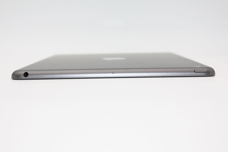 �������ò� iPad ��9���� 64GB Wi-Fi��ǥ� ���ڡ������쥤 B���