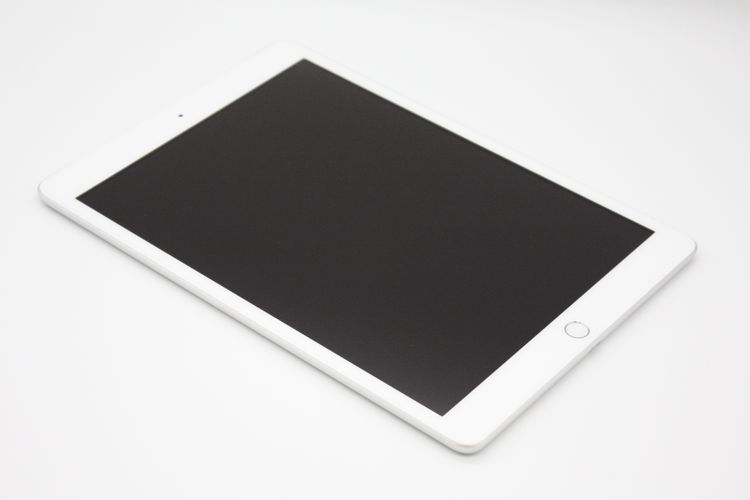 iPad ��8���� 32GB Wi-Fi+Cellular��ǥ� B���