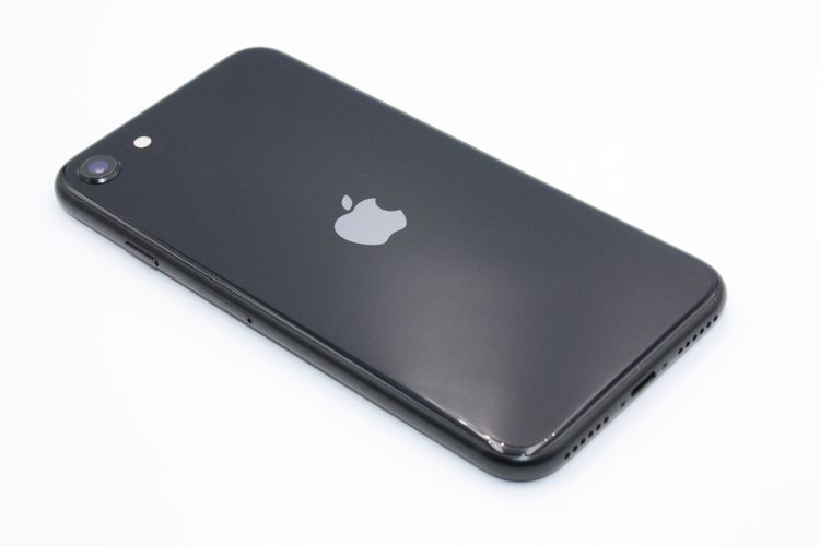 【iPhone SE 第3世代】 64GB SIMフリー バッテリー容量94% ムスビー｜美品 バッテリー状態良好(94％) iPhone SE 第3世代