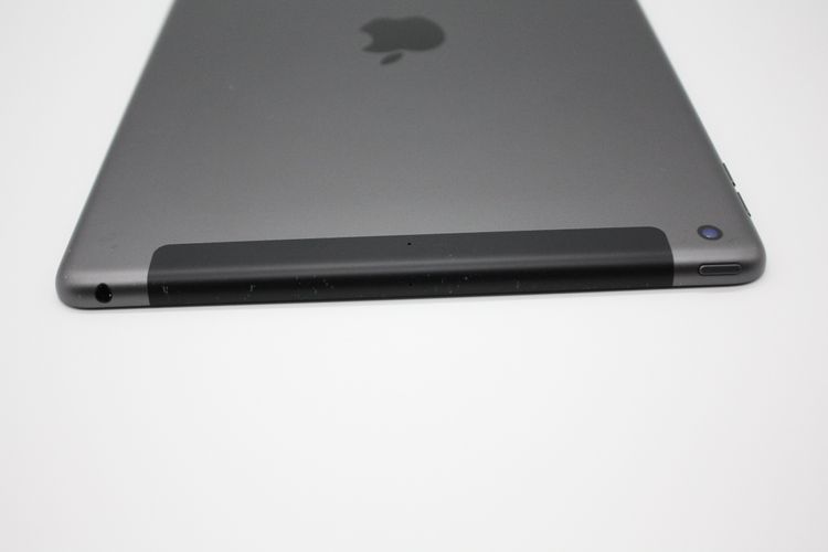 iPad ��9���� 64GB Wi-Fi + Cellular��ǥ� ���ڡ������쥤 B���