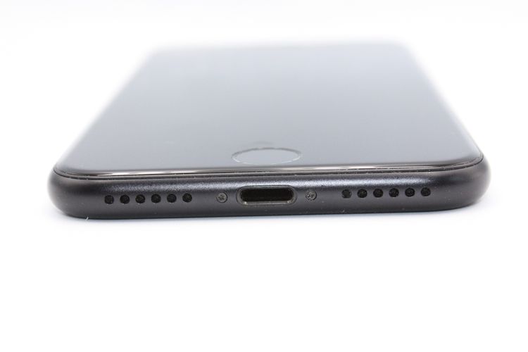 iPhoneSE ��2���� 64GB �֥�å� SIM���å�����Ѥ� B���