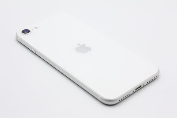 iPhoneSE ��2���� 64GB �ۥ磻�� SIM���å�����Ѥ� B���