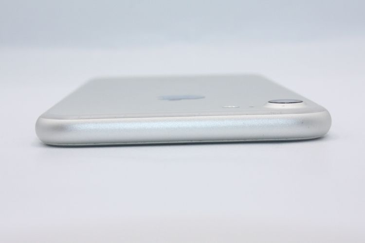 ���� �Хåƥ꡼�����ɹ�(96%) iPhone7 32GB SIM���å�����Ѥ� A���