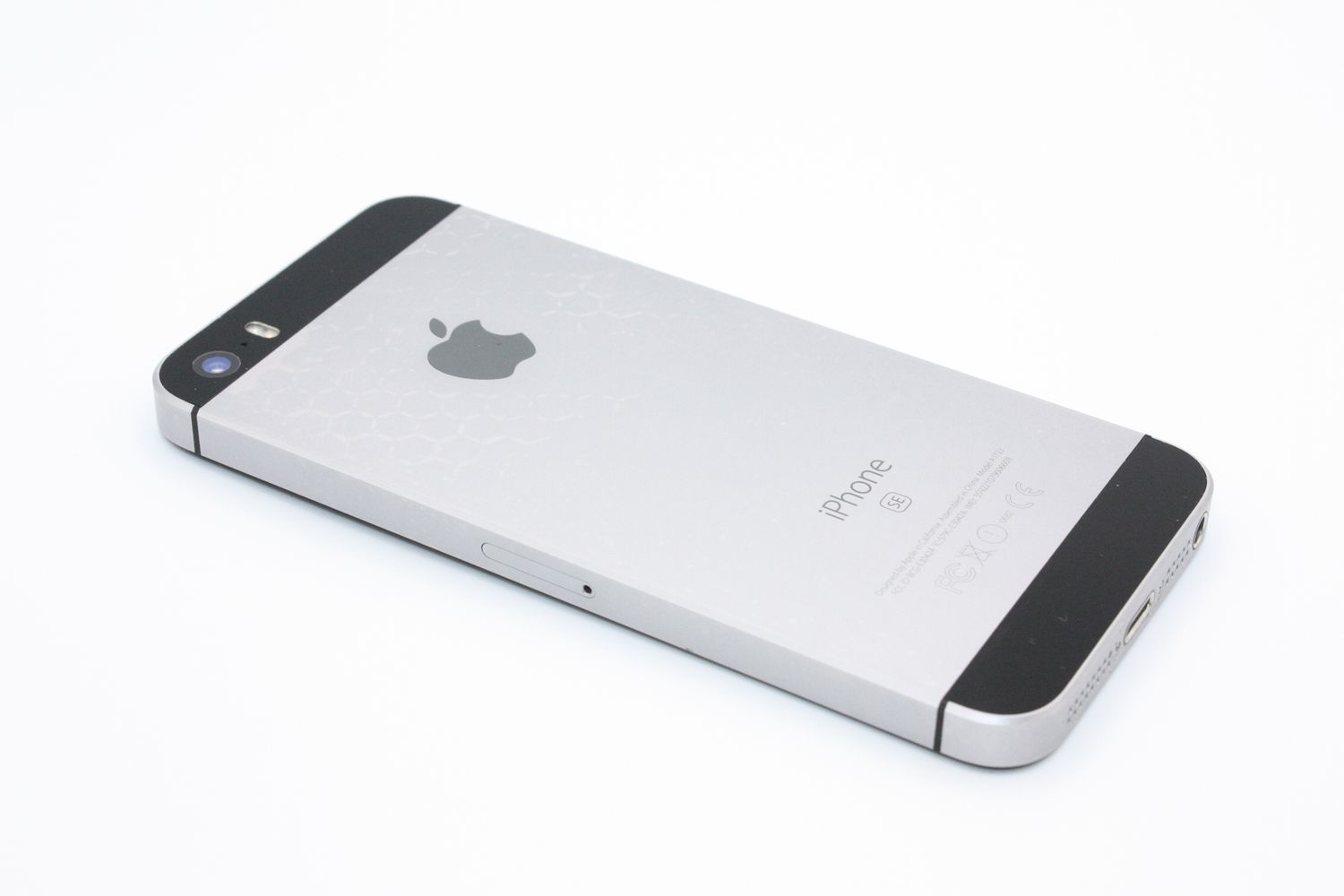 iPhone - Apple SIMフリー iPhone SE 第1世代 16GB スペースグレー iPhone SE (第1世代)｜価格比較・最新情報 - 価格.com