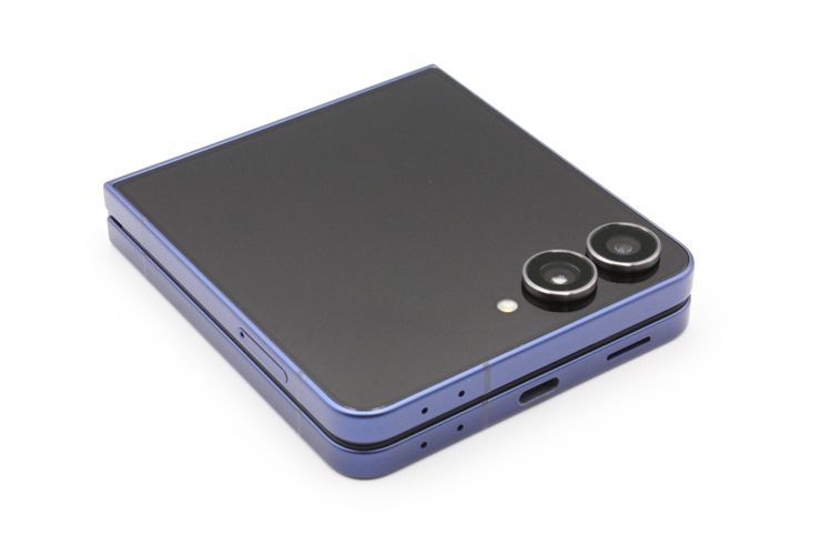 �������ò� Galaxy Z Flip7 256GB SCG35 au��SIM�ե꡼ C���