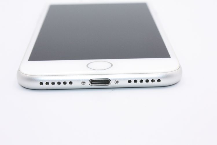 ����iPhone8 64GB SIM���å�����Ѥ� ����С�