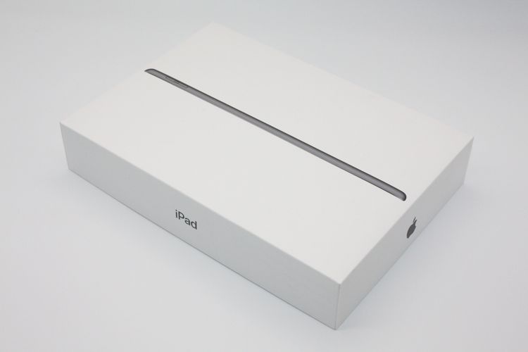 iPad ��7���� Wi-Fi+Cellular 32GB ���ڡ������쥤 B���