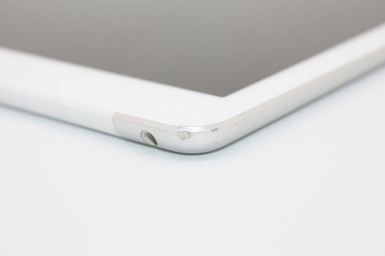 �ò� iPad ��6���� 32GB Wi-Fi+Cellular��ǥ� Silver C���