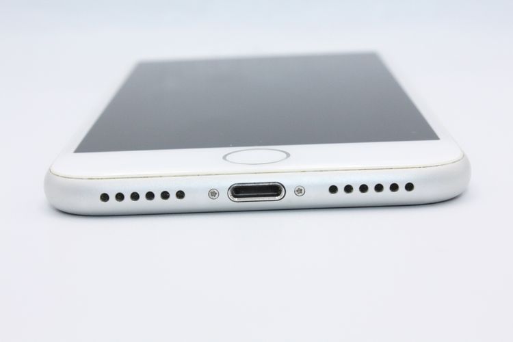 iPhone7 32GB SIM���å�����Ѥ� ����С� B���