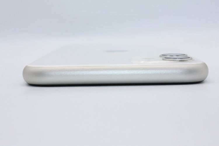 �������ò� iPhone11 64GB SIM���å�����Ѥ� �ۥ磻�� �������
