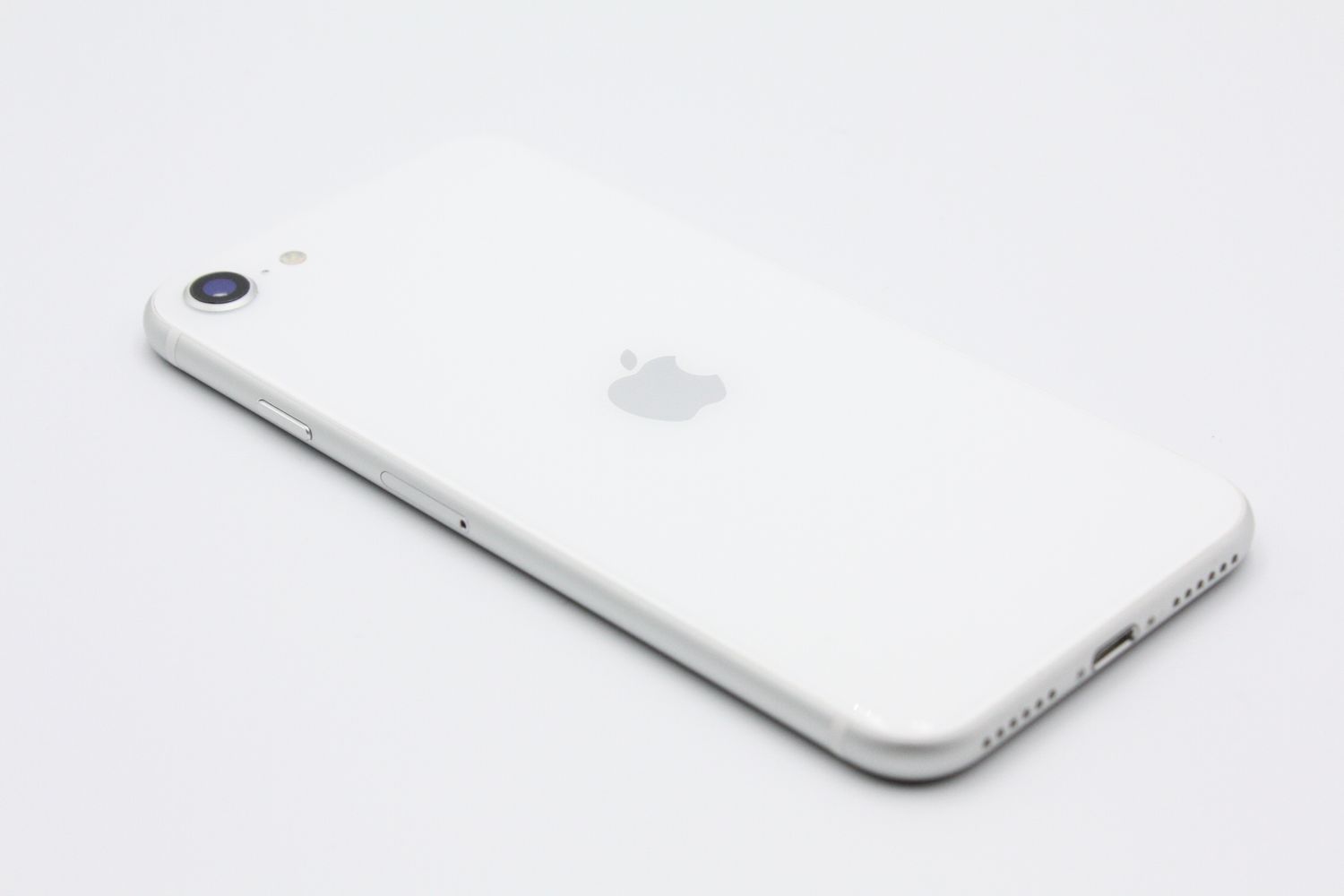 訳あり　iPhone 64gbの通販 第2世代 se 楽天市場】iphone 白 64GB 2 SE スマートフォン本体