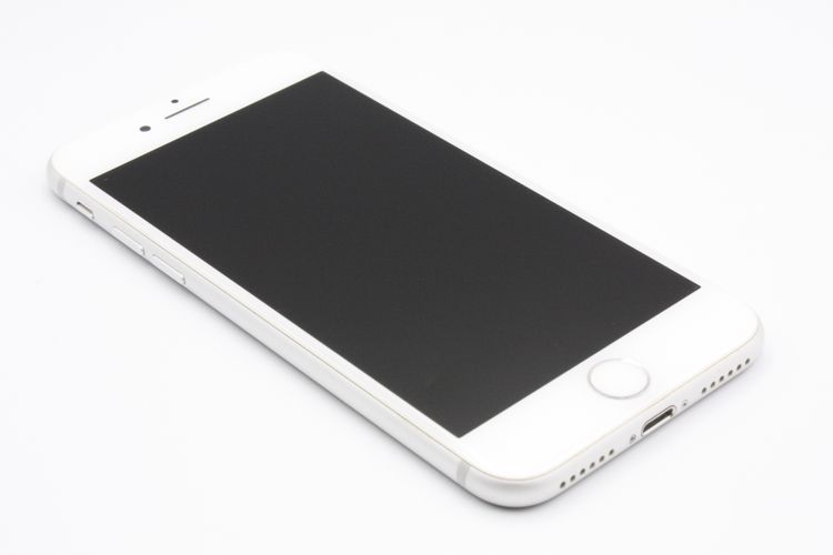 �������ò� iPhone8 64GB SIM���å�����Ѥ� ����С� B���
