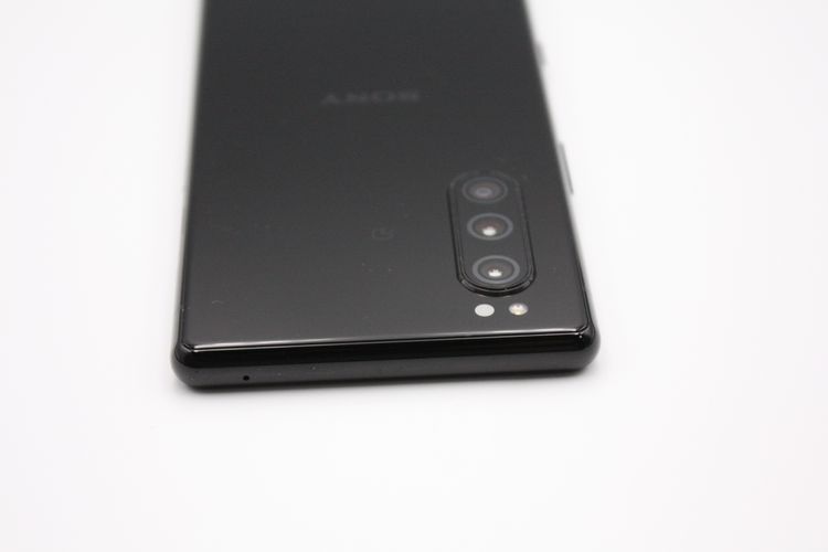Xperia 5 SOV41 �֥�å� SIM���å�����Ѥ� B���