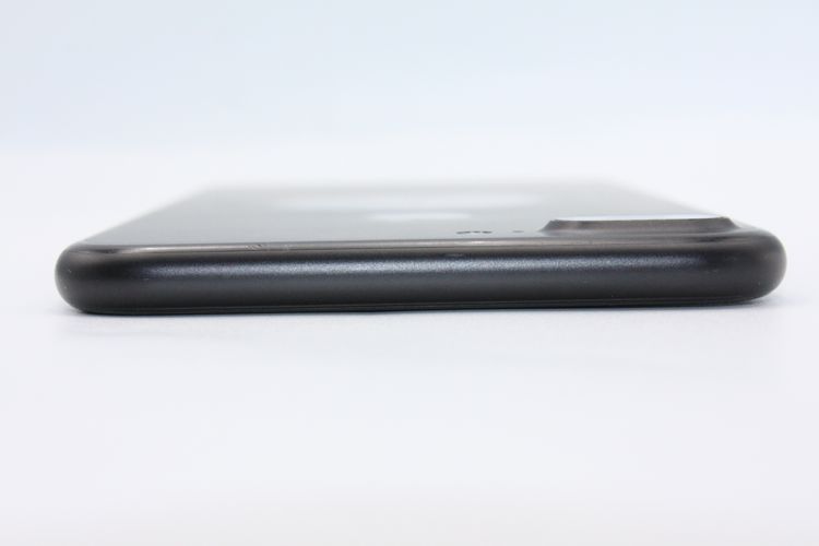 �������ò� iPhone7Plus 32GB SIM���å�����Ѥ� �֥�å� C���