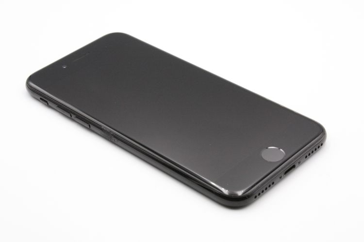 �������ò� iPhone7 128GB SIM���å�����Ѥ� �����åȥ֥�å� C���