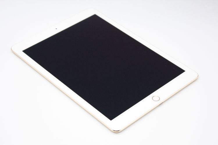 �������ò� iPad Air 2 Wi-Fi + Cellular 16GB ������� B���