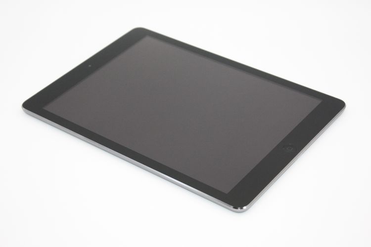 iPad Air 1 Wi-Fi + Cellularǥ 16GB au B