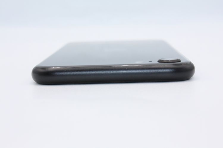 iPhoneSE ��2���� 64GB �֥�å� SIM���å�����Ѥ� B���