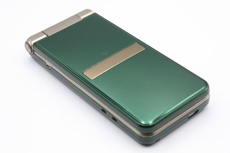 ���� AQUOS K SHF34 ������륰�꡼�� SIM���å�����Ѥ� A���