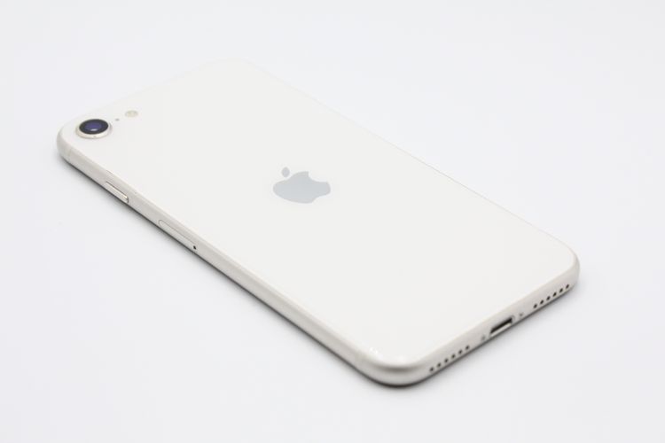 iPhoneSE ��3���� 64GB SIM�ե꡼ �������饤�� B���