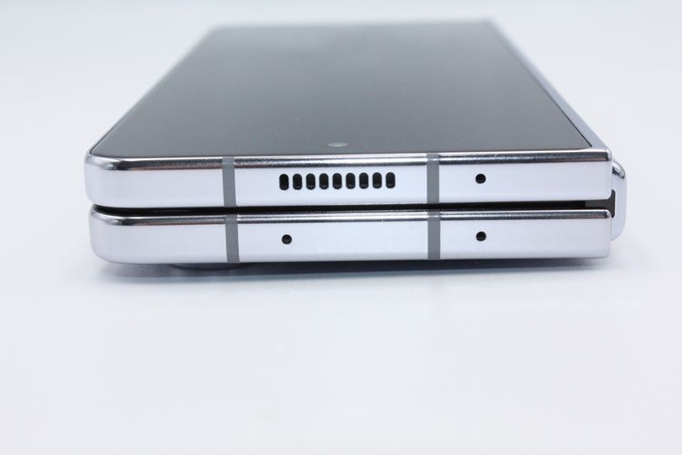 Galaxy Z Fold5 SCG22 256GB ֥롼 SIMե꡼ B