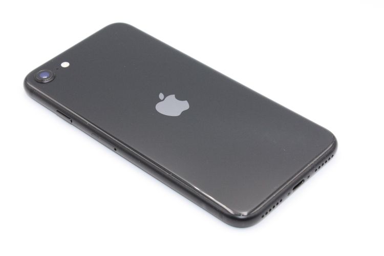 iPhoneSE ��2���� 64GB �֥�å� SIM���å�����Ѥ� B���