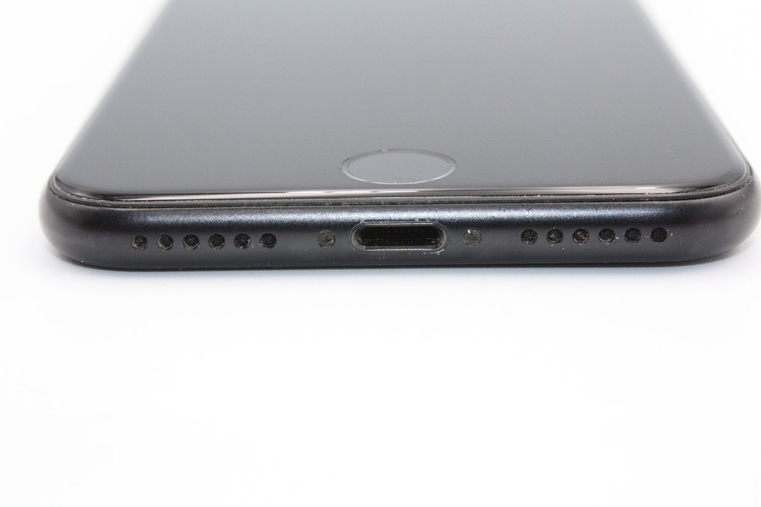 ムスビー｜訳あり特価 iPhoneSE 第2世代 64GB ブラック SIMフリー