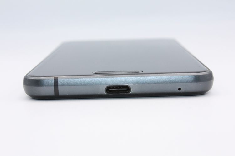 AQUOS sense3 SHV45 Black SIMåѤ C