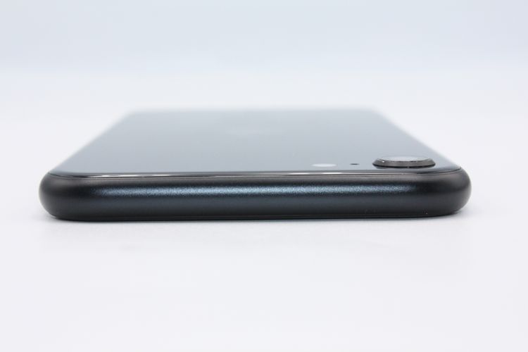 iPhoneSE ��3���� 64GB SIM�ե꡼ �ߥåɥʥ��� B���