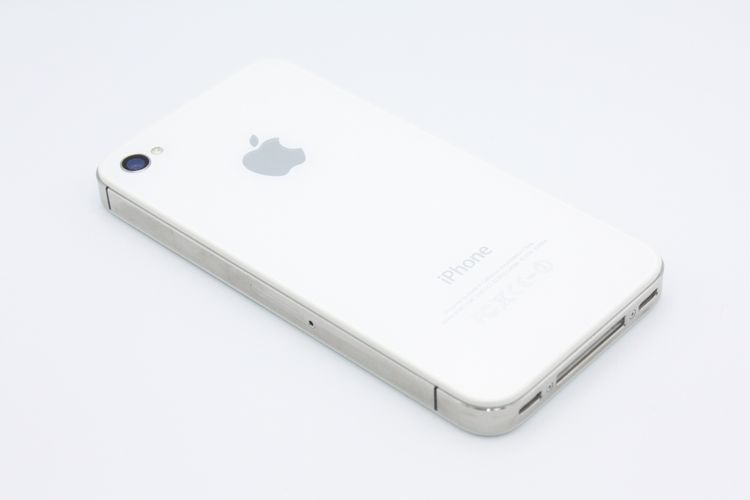 iPhone4s 32GB �ۥ磻�� �������